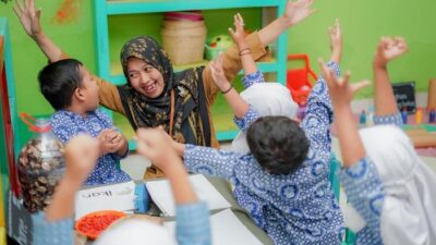 Kemendikdasmen Keluarkan Aturan soal Perlindungan Guru dan Tendik, Ini Isinya