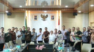 Wakil Ketua II DPRD Kota Batam Terima Kunker Banmus DPRD Yogyakarta, Bahas Penguatan Peran dalam Penjadwalan Propemperda