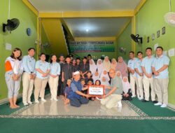 HARRIS Hotel Batam Center dan HARRIS Resort Waterfront Batam Salurkan Infaq dari Paket Buka Puasa ke Panti Asuhan