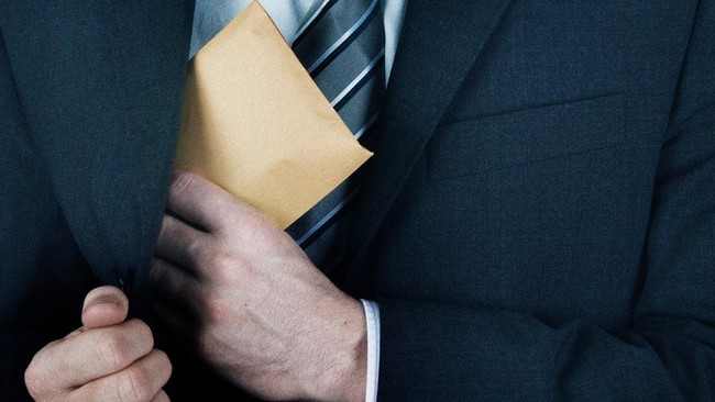 Ilustrasi. Bos Blueray Didakwa Suap Pejabat Bea Cukai Rp61 Miliar. (iStock/dareknie)