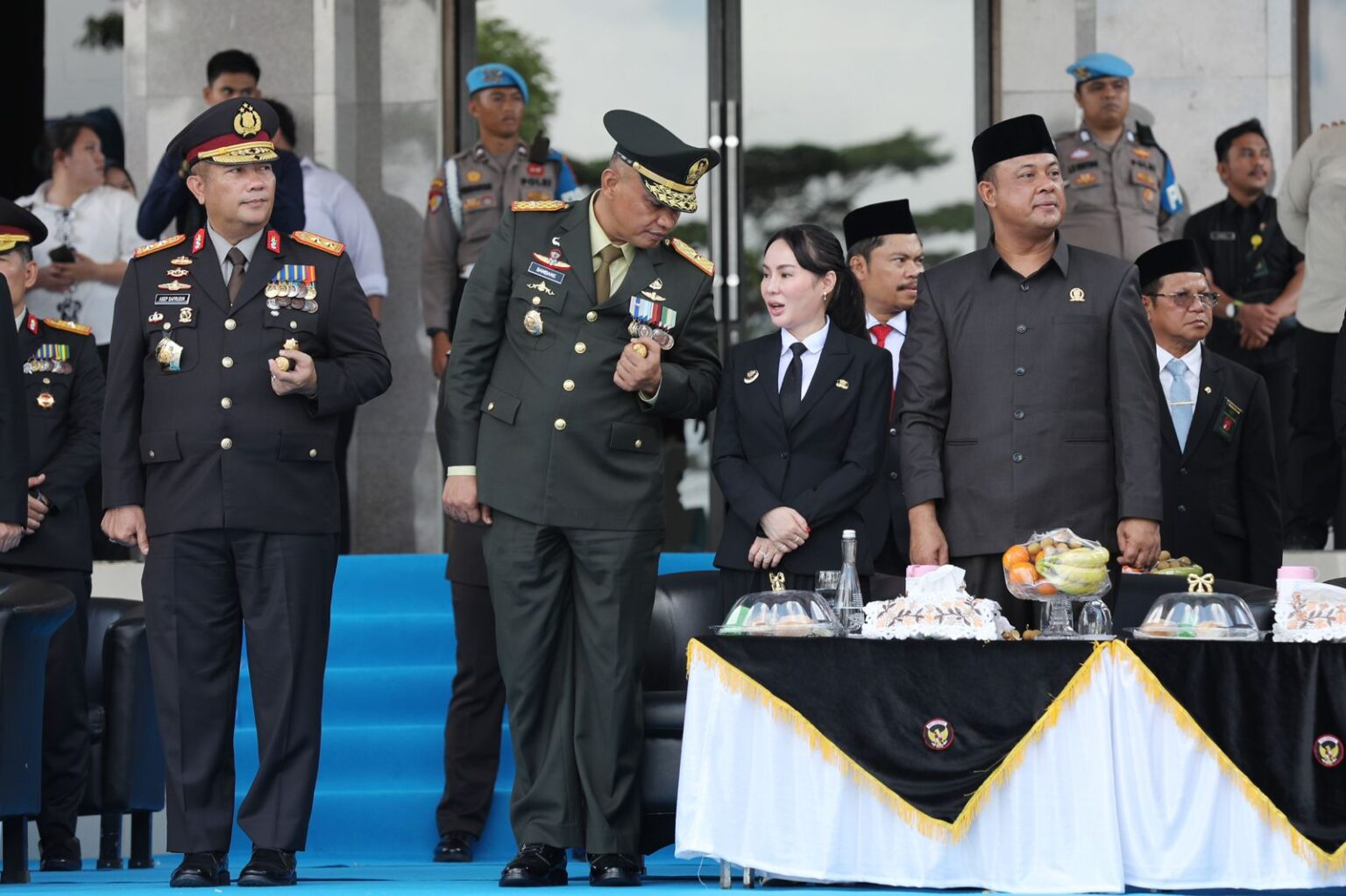 Wakil Wali Kota Batam, Li Claudia Chandra, menghadiri Upacara Hari Bhayangkara ke-80 di Lapangan Bhayangkara Polda Kepulauan Riau, Rabu (1/7/2026). HUMAS DISKOMINFO BATAM