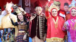 Pawai Pembangunan dan Budaya Nusantara Meriahkan HUT Ke-81 RI di Batam
