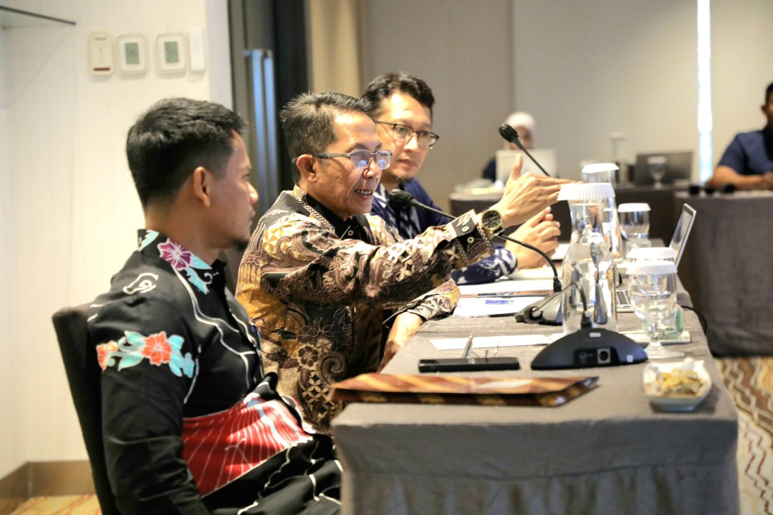 Wali Kota Batam, Amsakar Achmad, memaparkan program perlindungan pekerja saat Wawancara Nasional Jamsostek Award Tahun 2026 di Pullman Jakarta Indonesia Thamrin CBD, Kamis (15/10/2026). HUMAS DISKOMINFO BATAM / RUMAWI