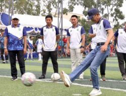 Buka Kejuaraan Minisoccer HUT ke-26 DPRD Batam, Amsakar Dorong Sportivitas dan Kebersamaan