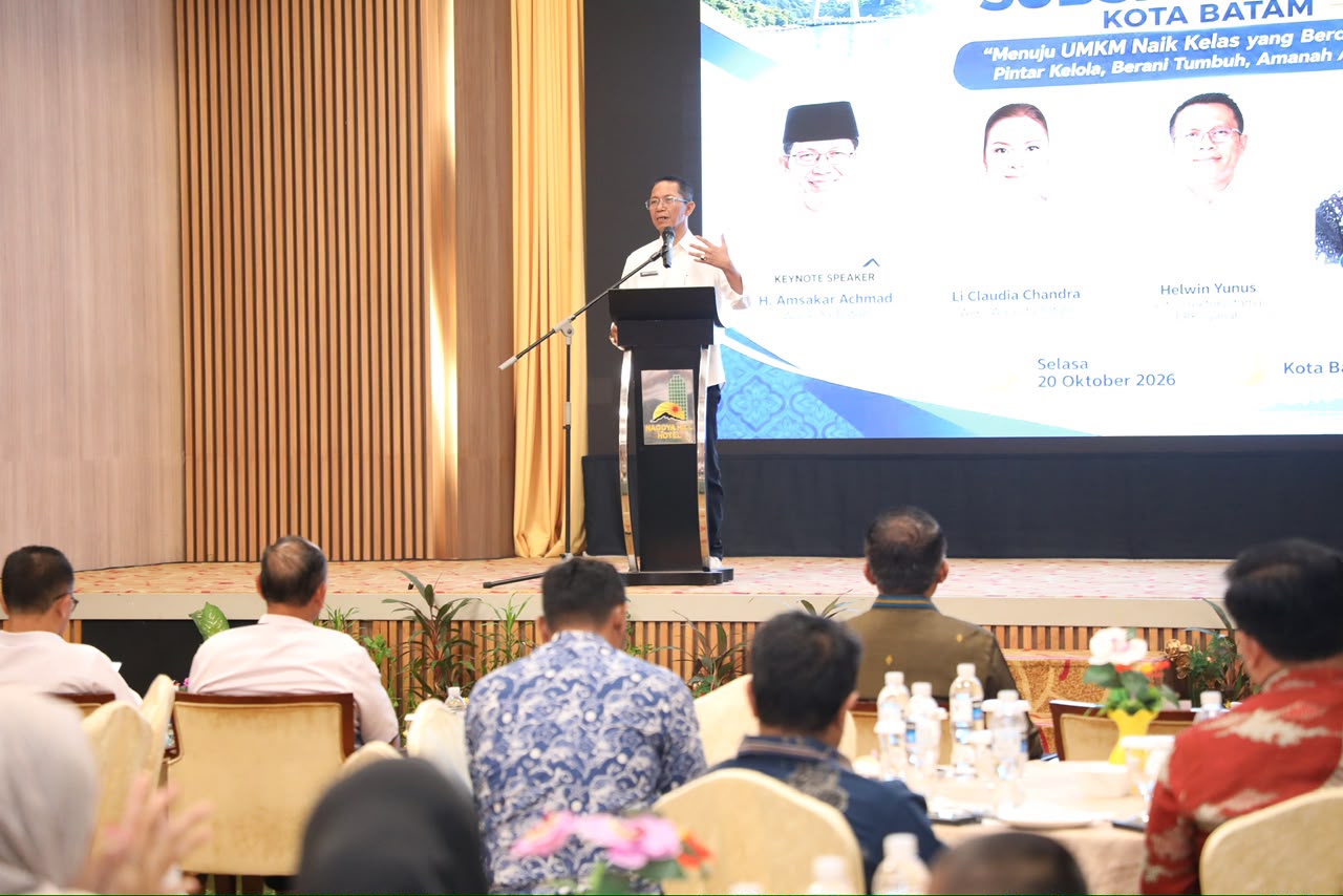 Wali Kota Batam, Amsakar Achmad, membuka Workshop UMKM Penerima Subsidi Margin Kota Batam di Hotel Nagoya Hill, Lubuk Baja, Selasa (20/10/2026). HUMAS DISKOMINFO BATAM / DHEO ANANDA PUTRA